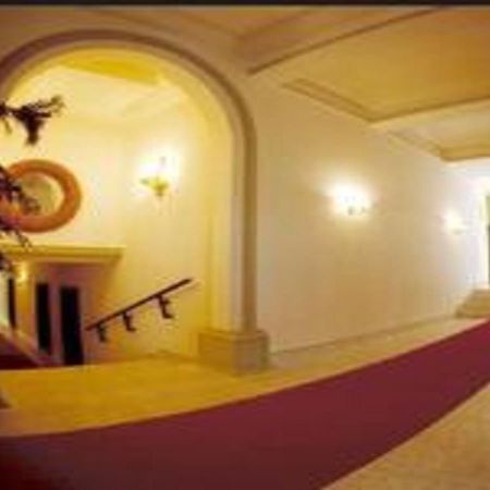 M Plaza Hotel Аккра Экстерьер фото